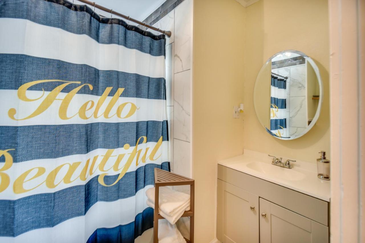 Charming Newport News Cottage Less Than 1 Mi To Ocean! Hampton Exterior foto