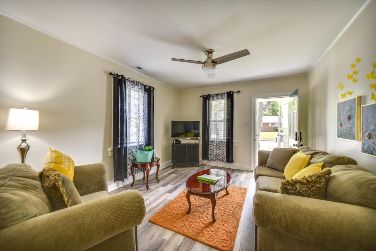 Charming Newport News Cottage Less Than 1 Mi To Ocean! Hampton Exterior foto