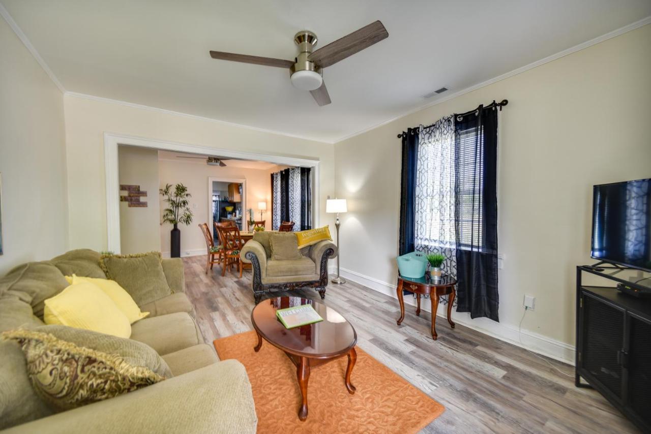 Charming Newport News Cottage Less Than 1 Mi To Ocean! Hampton Exterior foto